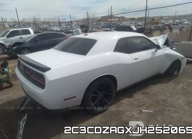 2C3CDZAGXJH252065_4.webp
