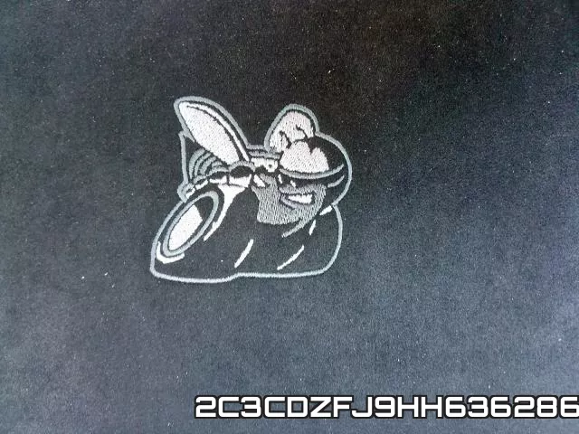 2C3CDZFJ9HH636286_9.webp