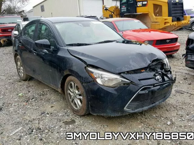 3MYDLBYVXHY186850_1.webp