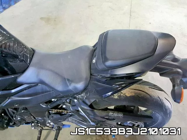 JS1C533B3J2101031_6.webp
