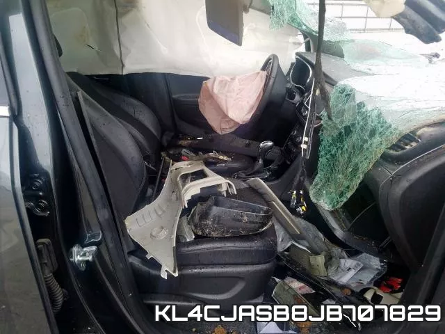 KL4CJASB8JB707829_5.webp