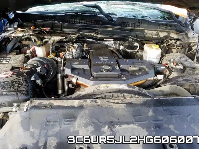 3C6UR5JL2HG606007_7.webp