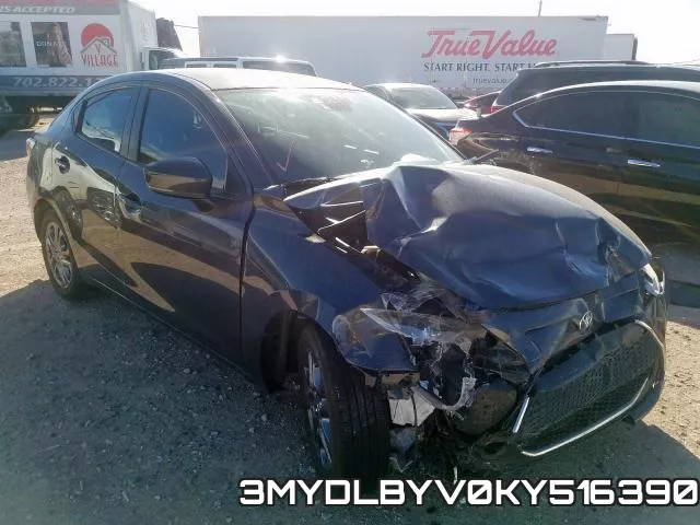 3MYDLBYV0KY516390_1.webp