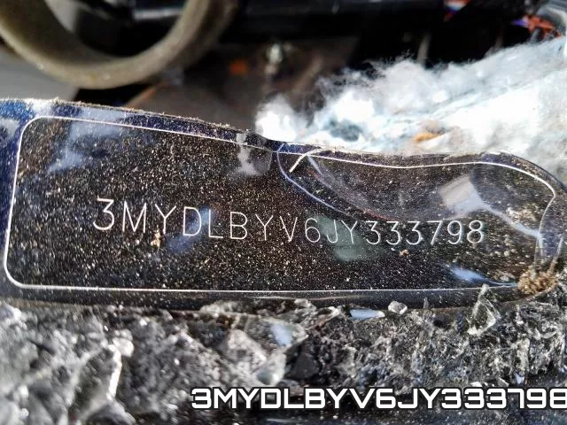 3MYDLBYV6JY333798_10.webp