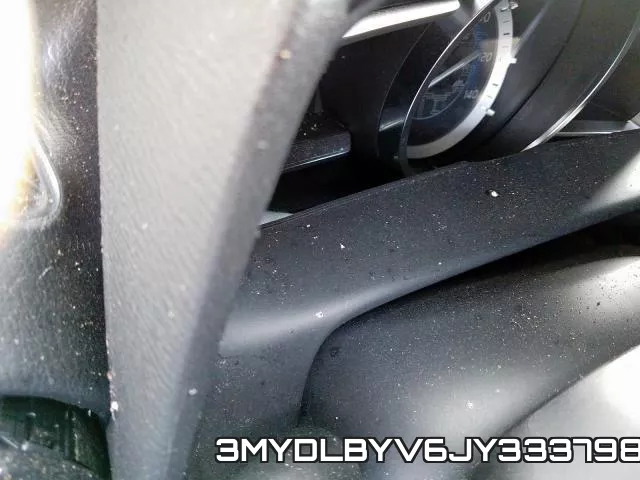 3MYDLBYV6JY333798_8.webp