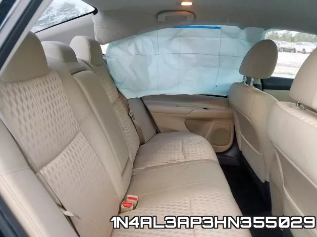 1N4AL3AP3HN355029_6.webp