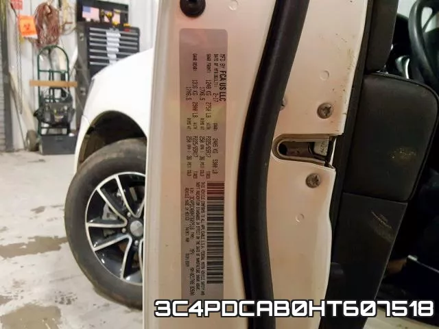 3C4PDCAB0HT607518_10.webp