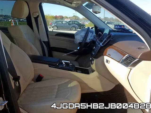 4JGDA5HB2JB004828_5.webp