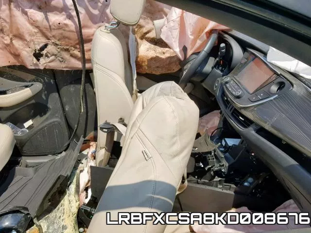 LRBFXCSA8KD008676_5.webp