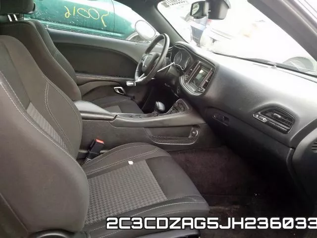 2C3CDZAG5JH236033_5.webp