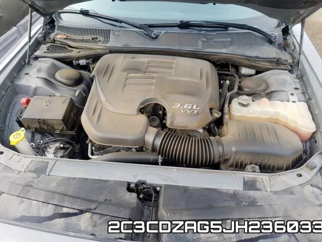 2C3CDZAG5JH236033_7.webp