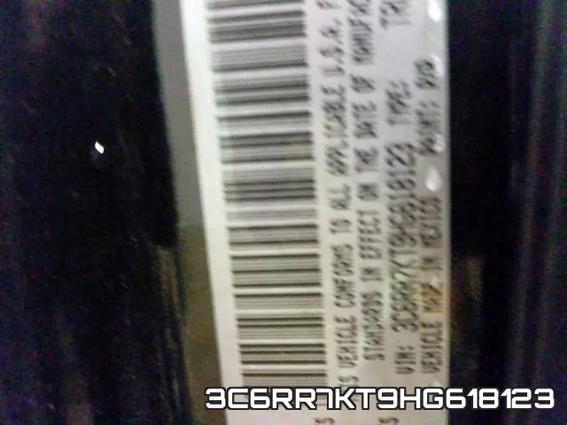 3C6RR7KT9HG618123_10.webp