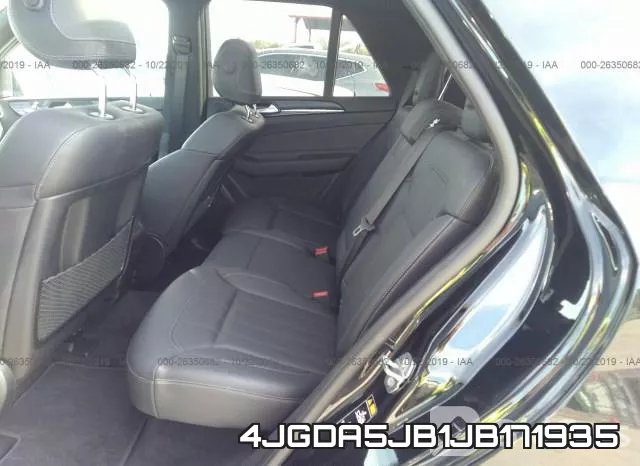 4JGDA5JB1JB171935_8.webp