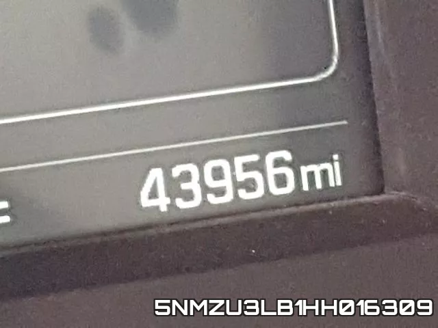 5NMZU3LB1HH016309_8.webp