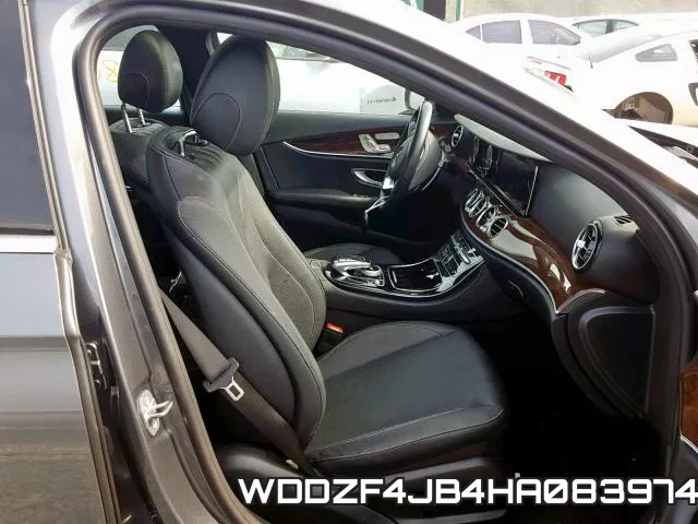 WDDZF4JB4HA083974