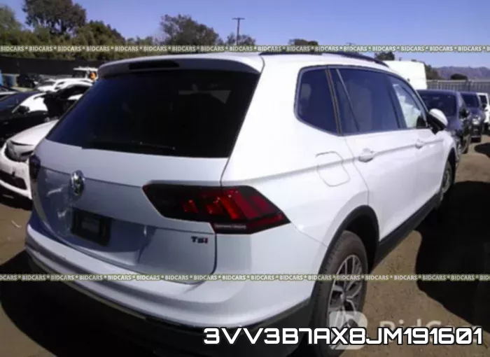 3VV3B7AX8JM191601_4.webp