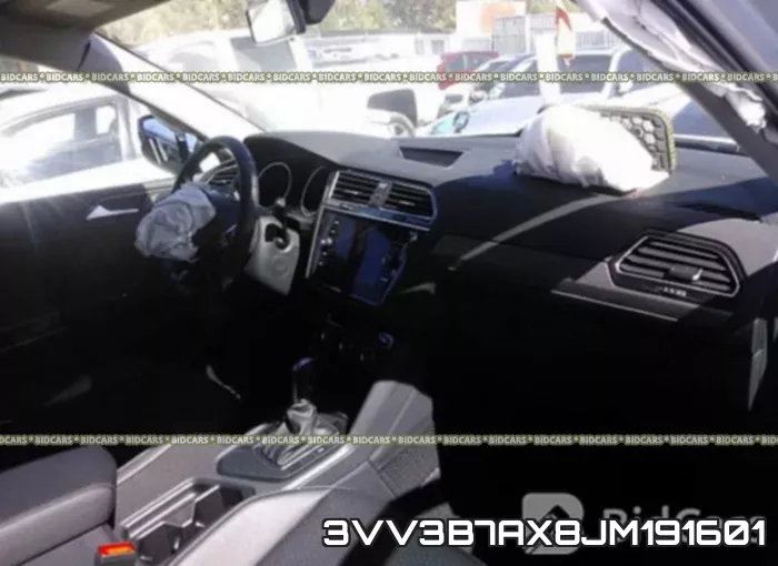 3VV3B7AX8JM191601_5.webp