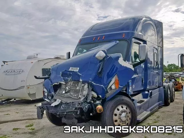 3AKJHHDR5KSKD8215_2.webp