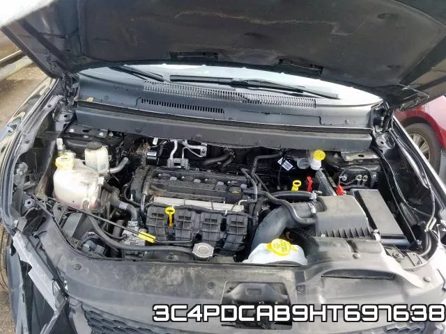 3C4PDCAB9HT697638_7.webp