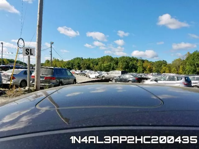 1N4AL3AP2HC200435_9.webp