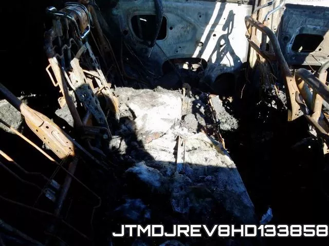 JTMDJREV8HD133858