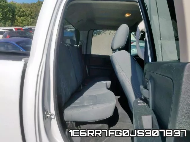 1C6RR7FG0JS307837_6.webp