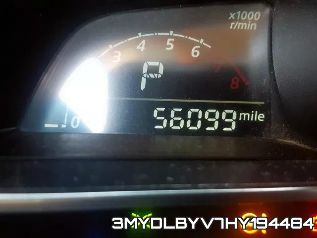 3MYDLBYV7HY194484_8.webp