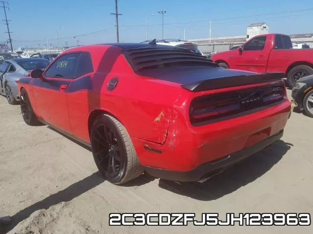 2C3CDZFJ5JH123963_3.webp