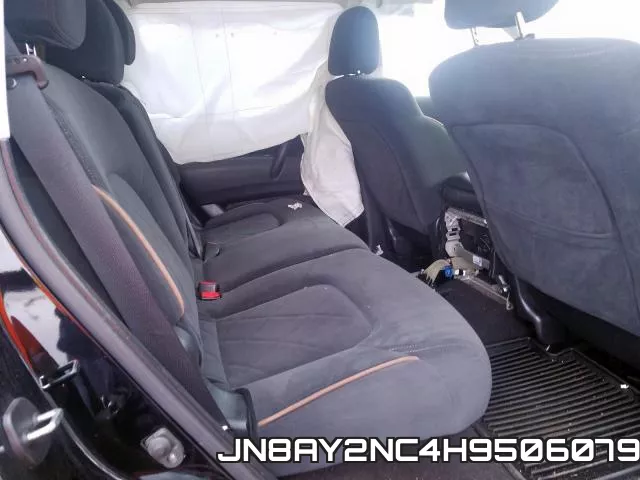 JN8AY2NC4H9506079_6.webp