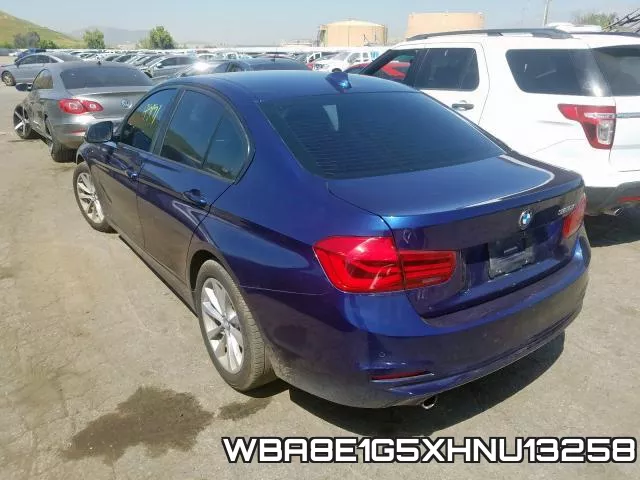 WBA8E1G5XHNU13258_3.webp