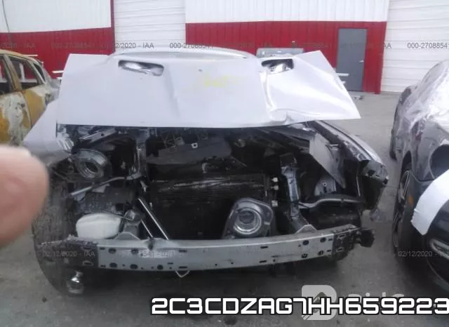 2C3CDZAG7HH659223_6.webp