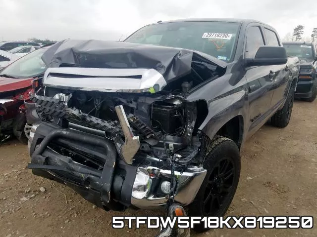 5TFDW5F18KX819250