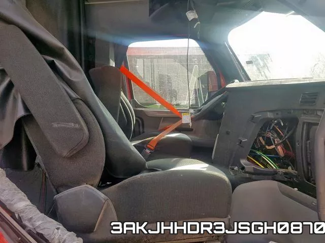 3AKJHHDR3JSGH0870_5.webp