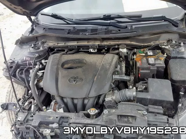 3MYDLBYV8HY195238_7.webp