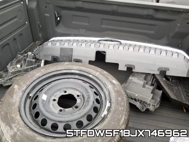 5TFDW5F18JX746962_9.webp
