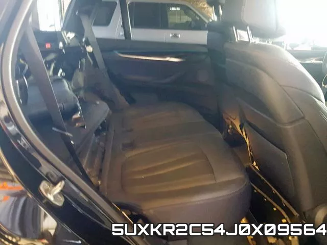 5UXKR2C54J0X09564_6.webp