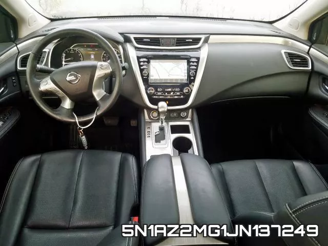 5N1AZ2MG1JN137249_9.webp