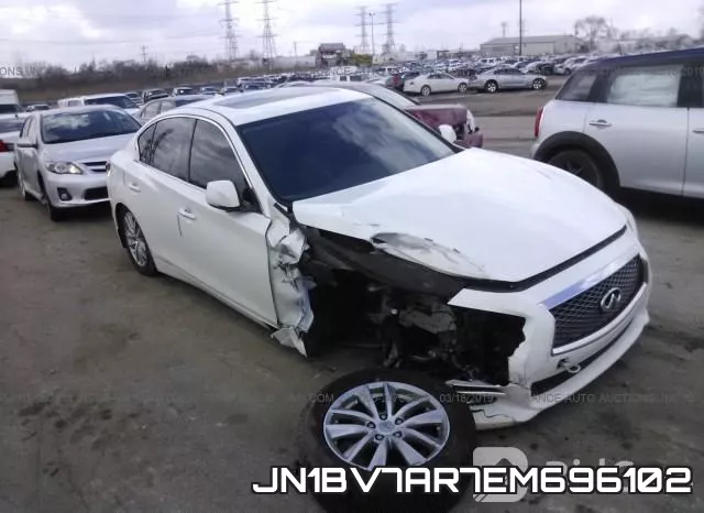 JN1BV7AR7EM696102