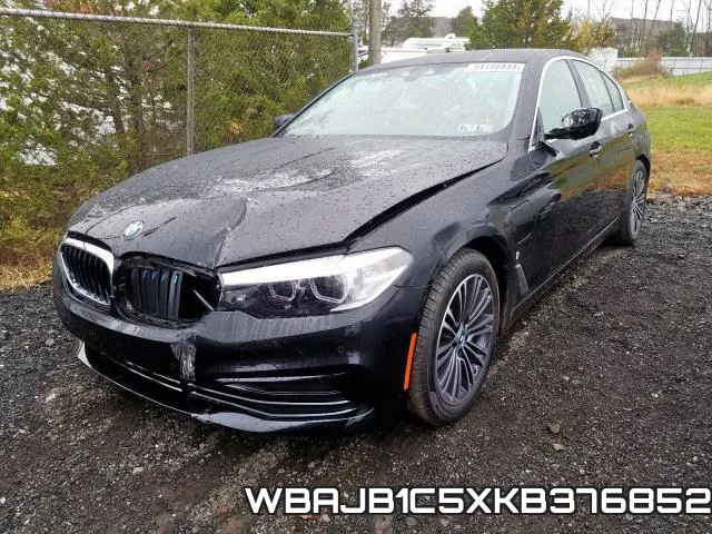 WBAJB1C5XKB376852_2.webp