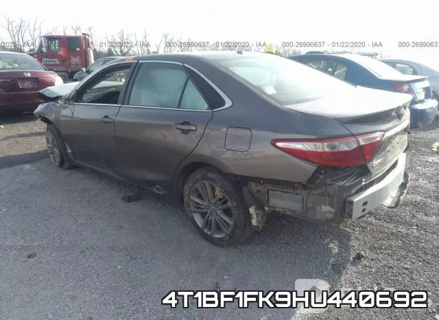 4T1BF1FK9HU440692_3.webp