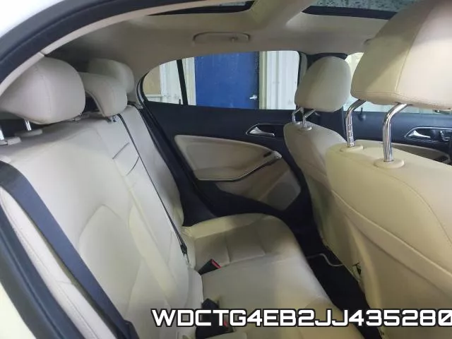WDCTG4EB2JJ435280
