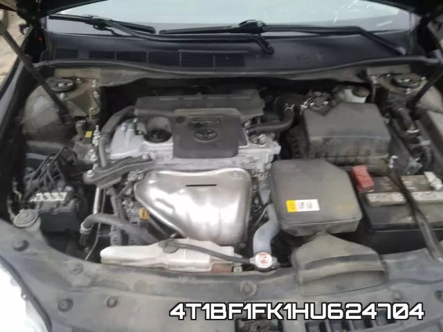 4T1BF1FK1HU624704_7.webp