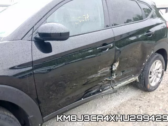 KM8J3CA4XHU299429_9.webp