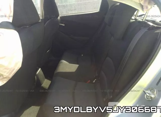 3MYDLBYV5JY306687_8.webp