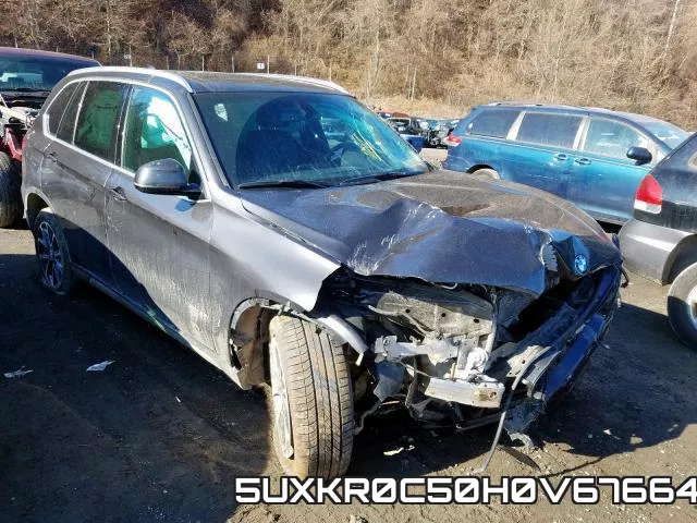 5UXKR0C50H0V67664_1.webp