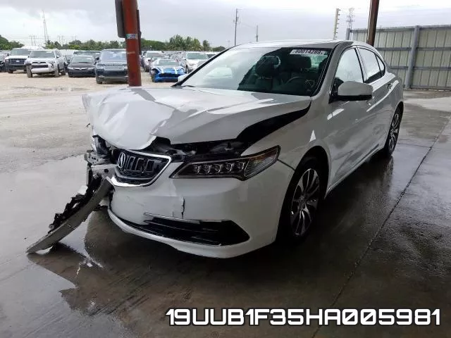 19UUB1F35HA005981_2.webp