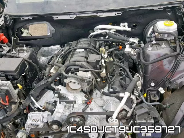 1C4SDJCT9JC359727_7.webp