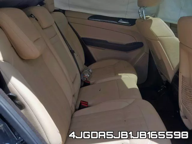 4JGDA5JB1JB165598_6.webp