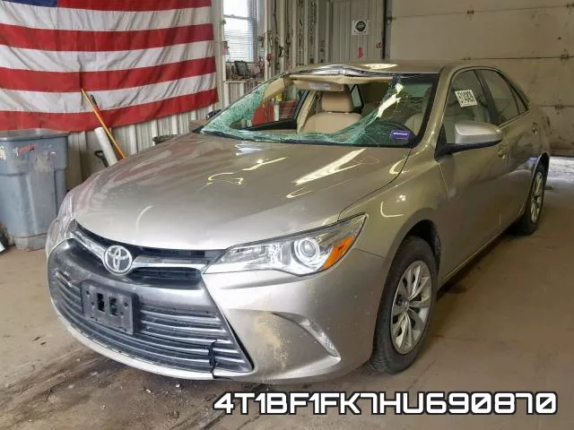 4T1BF1FK7HU690870_2.webp