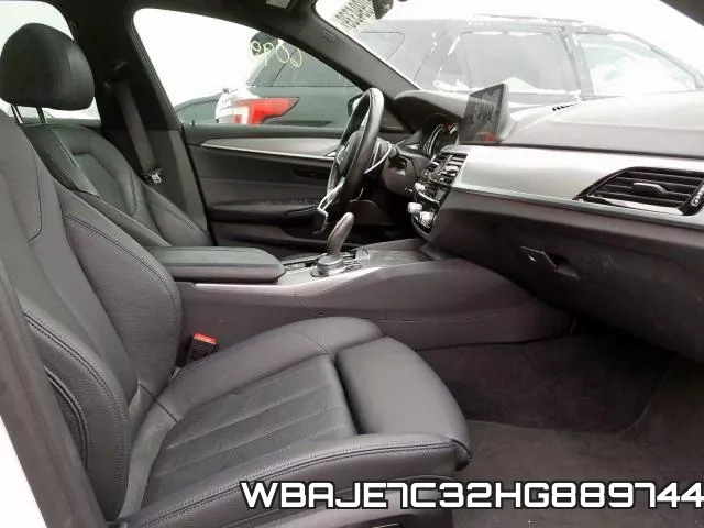 WBAJE7C32HG889744_5.webp